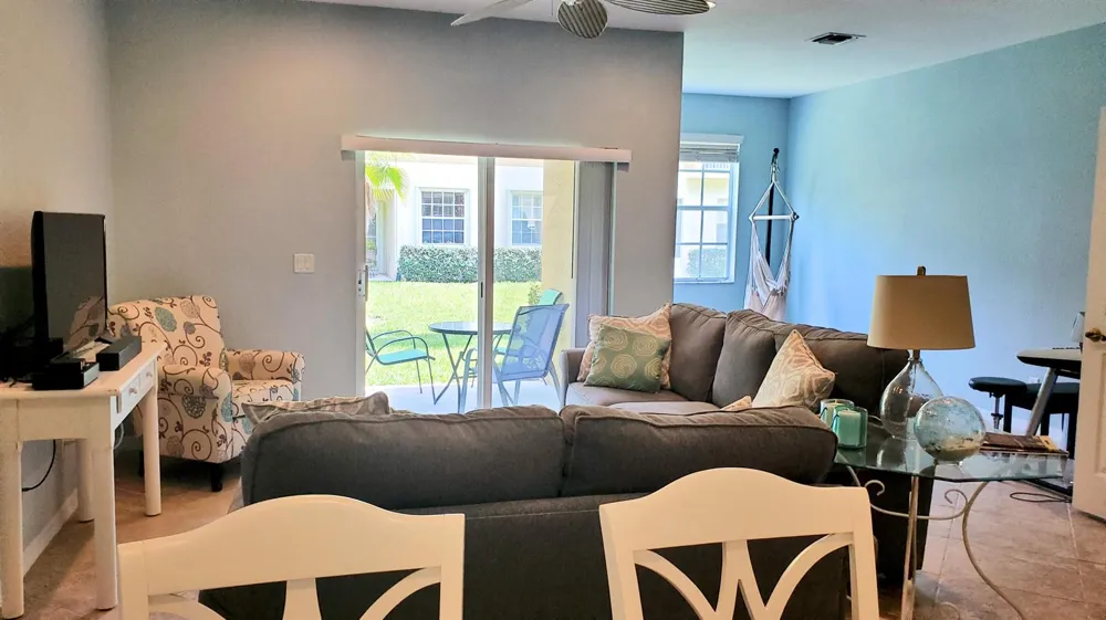 1560 SE Wilshire Place #102 Stuart, FL 34994
