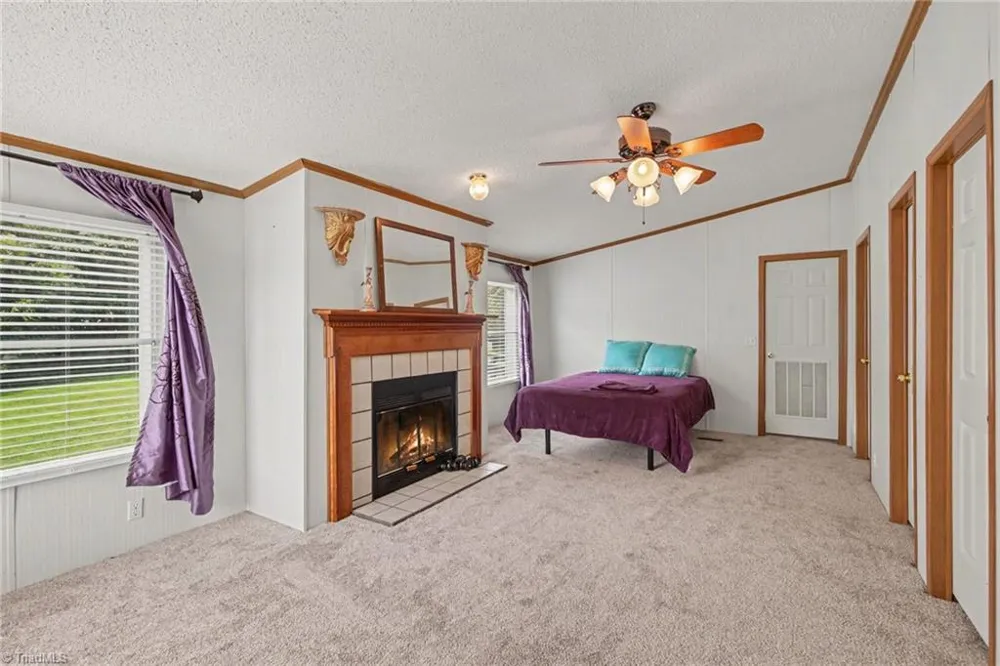 1060 Knobview Lane Pilot Mountain, NC 27041