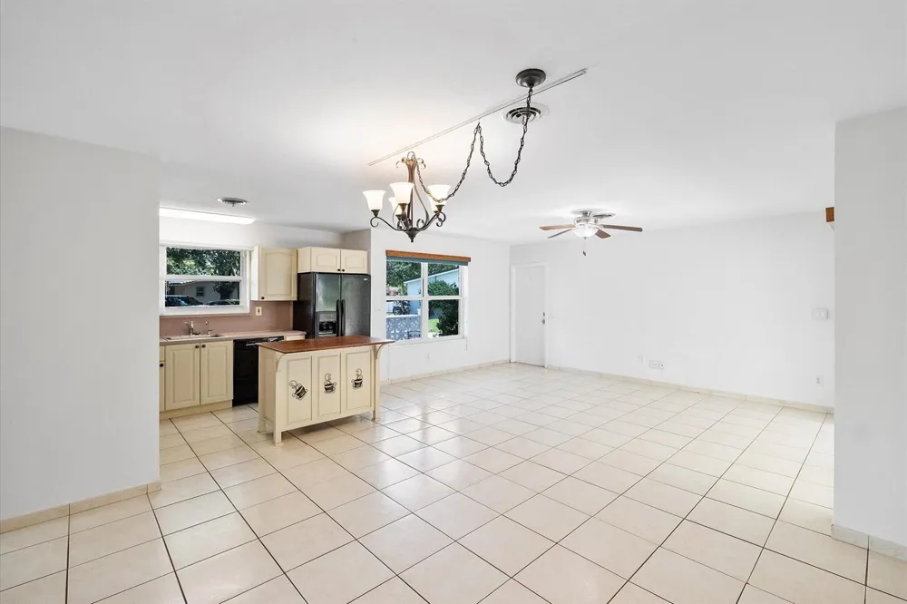 13988 Lake Lure Court Miami Lakes, FL 33014
