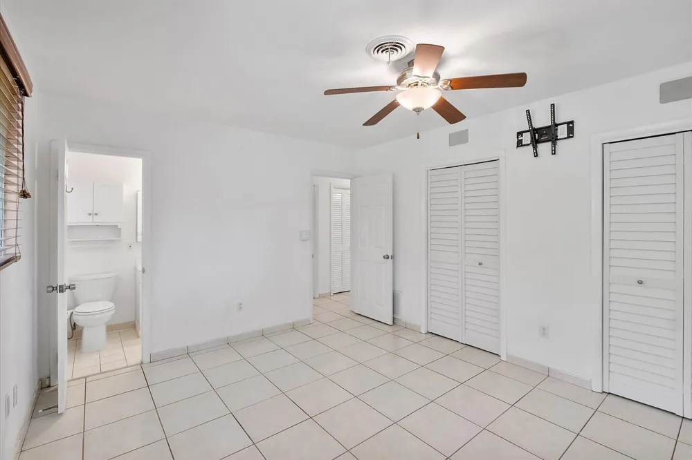 13988 Lake Lure Court Miami Lakes, FL 33014