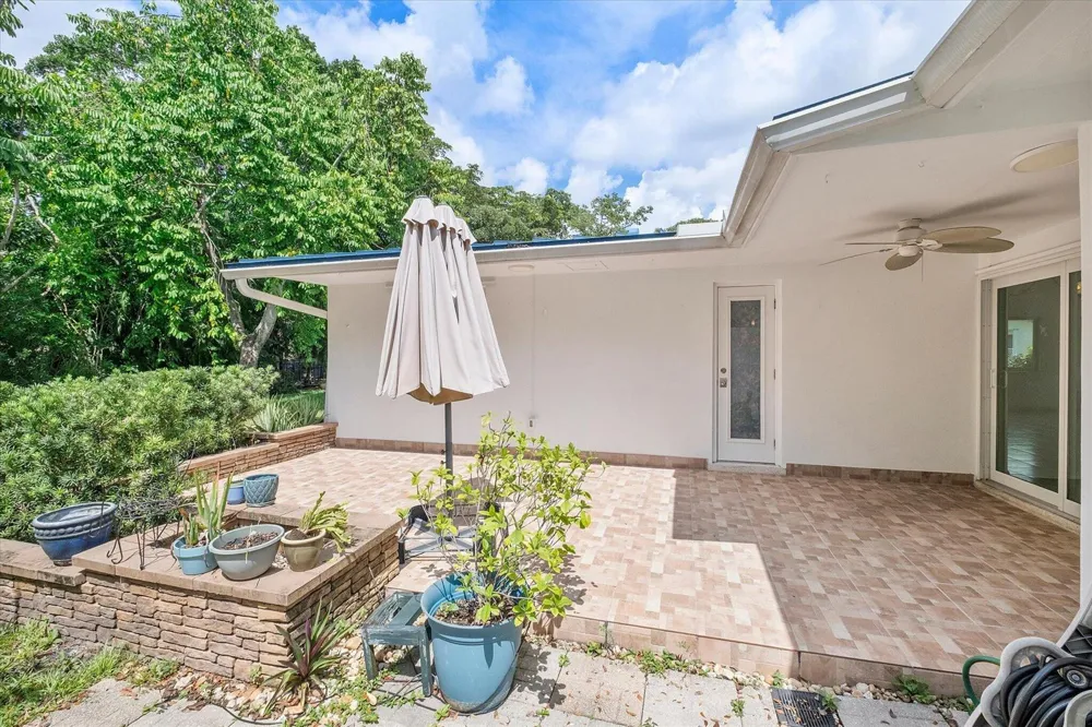 13988 Lake Lure Court Miami Lakes, FL 33014