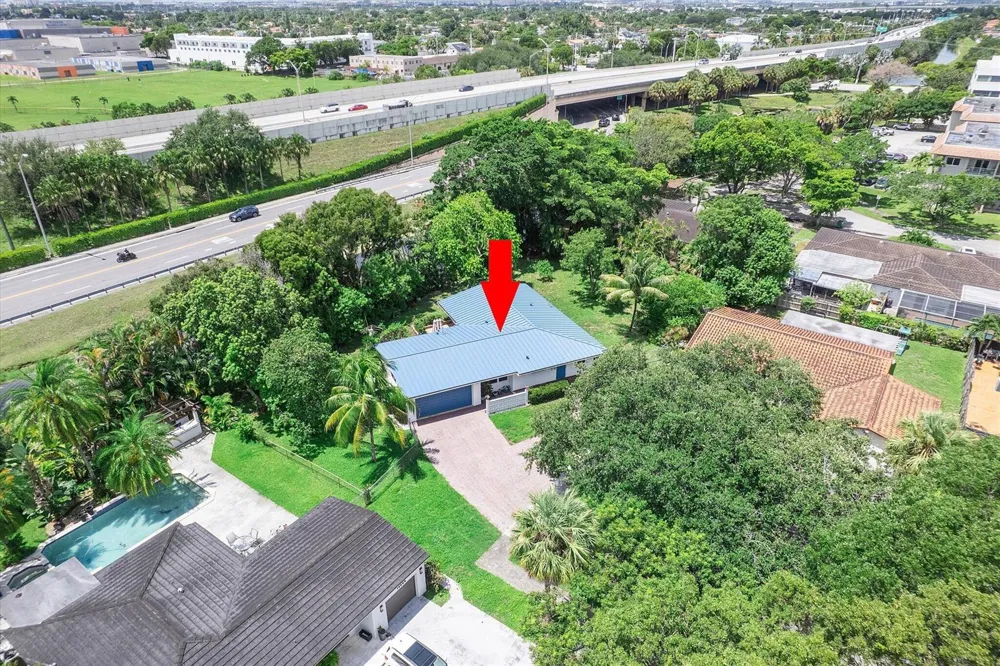 13988 Lake Lure Court Miami Lakes, FL 33014