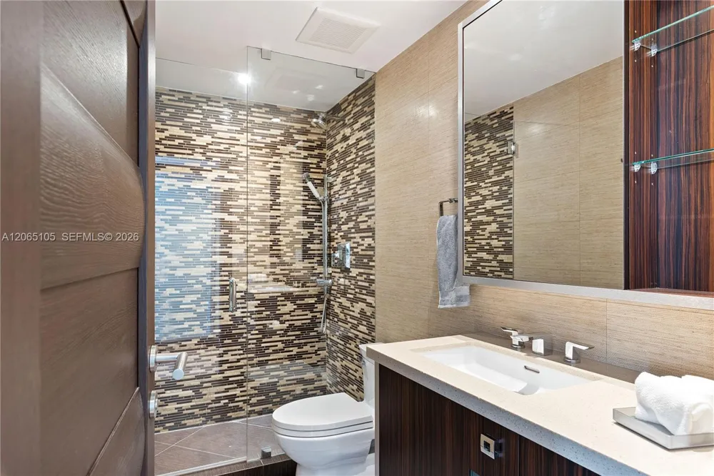 19216 Fisher Island Dr #19216 Miami Beach, FL 33109