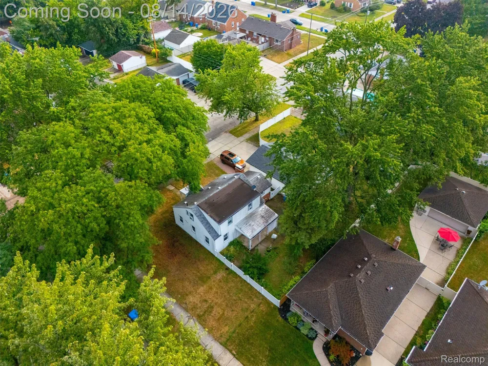 6644 Vernon Street Dearborn Heights City, MI 48127