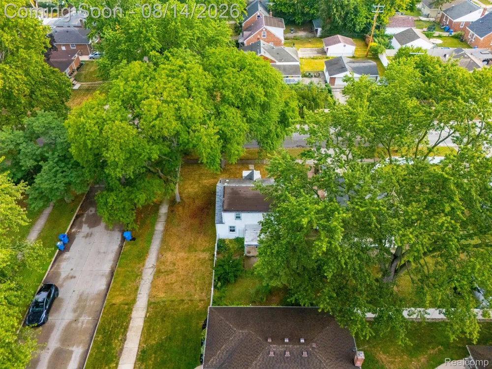 6644 Vernon Street Dearborn Heights City, MI 48127
