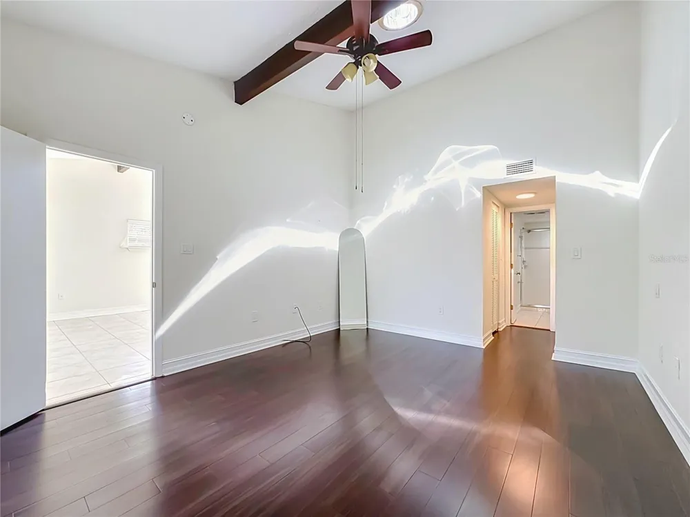1601 PELICAN POINT DRIVE #215 Sarasota, FL 34231