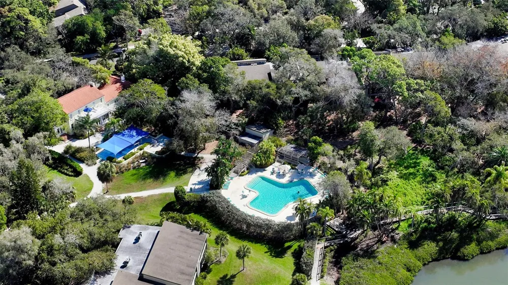 1601 PELICAN POINT DRIVE #215 Sarasota, FL 34231