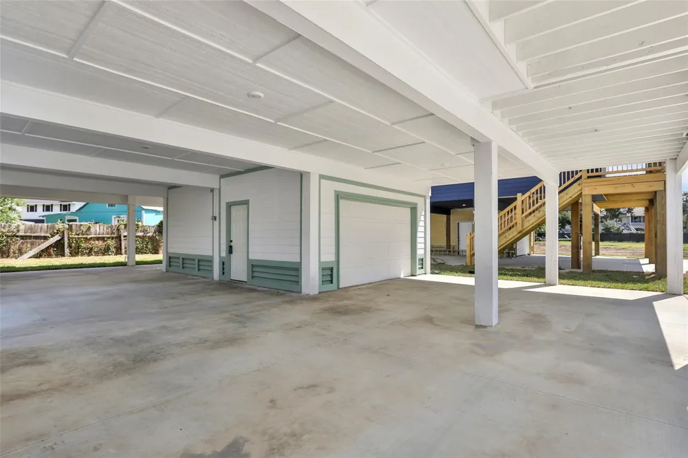 114 Dwire Drive La Porte, TX 77571
