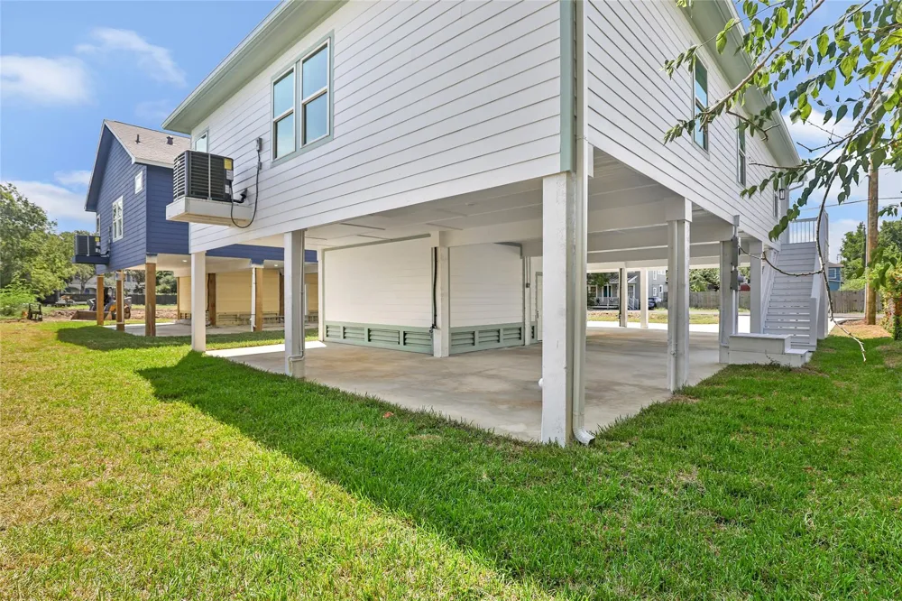 114 Dwire Drive La Porte, TX 77571