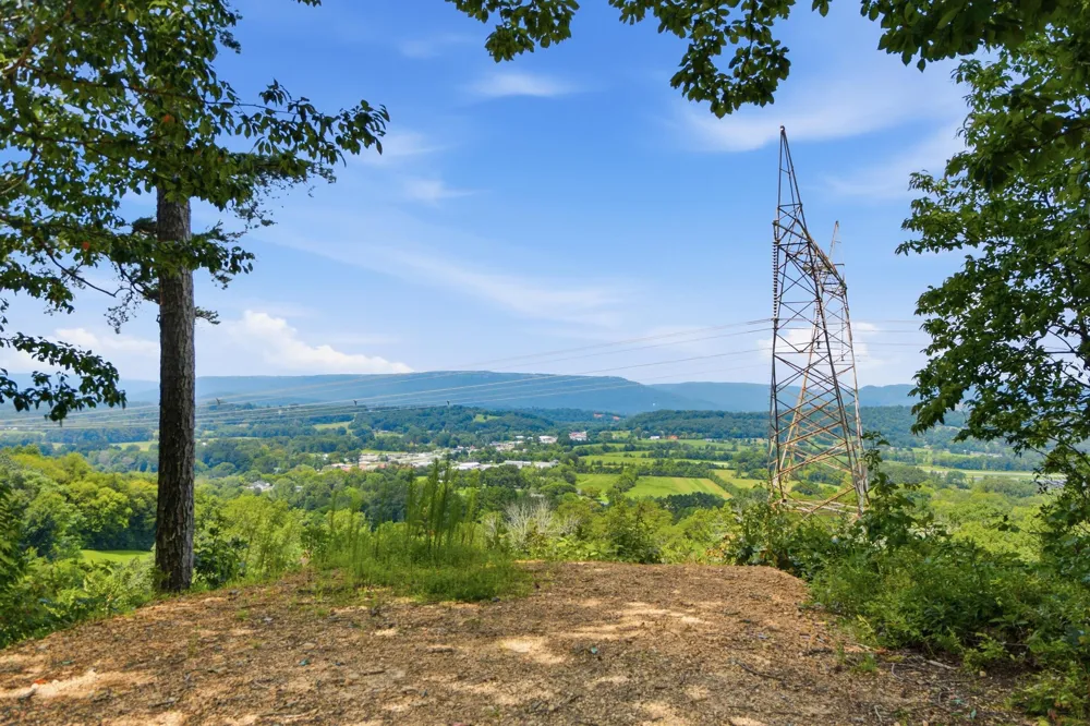 Pete Graham Road Jasper, TN 37347