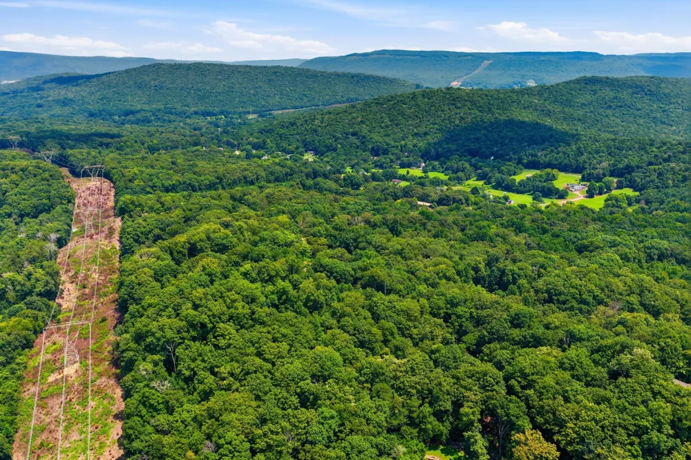 Pete Graham Road Jasper, TN 37347