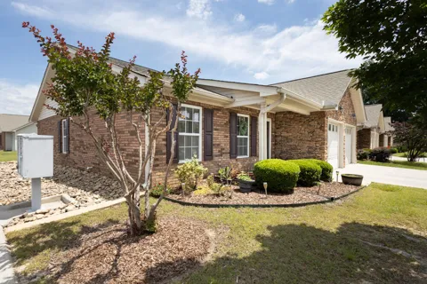 801 Applebrook