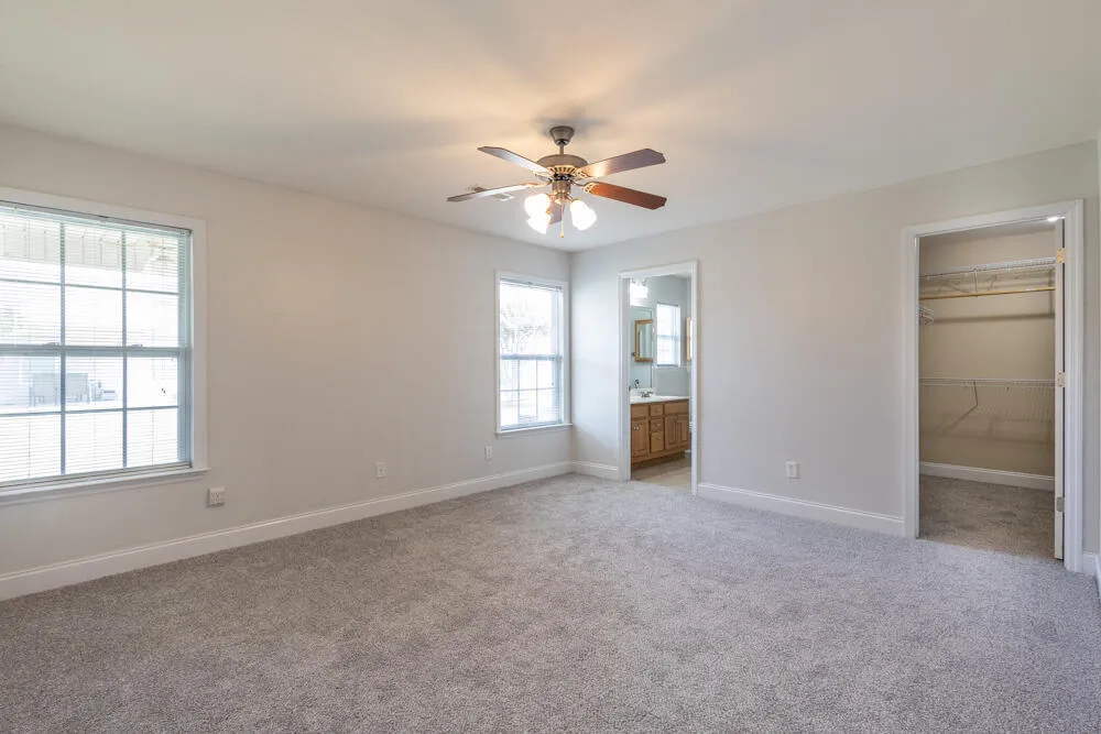801 Applebrook Rossville, GA 30741