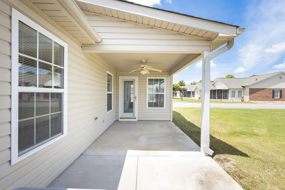 801 Applebrook Rossville, GA 30741