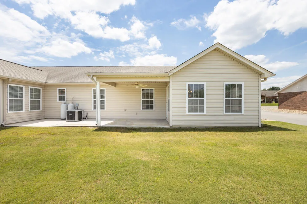 801 Applebrook Rossville, GA 30741