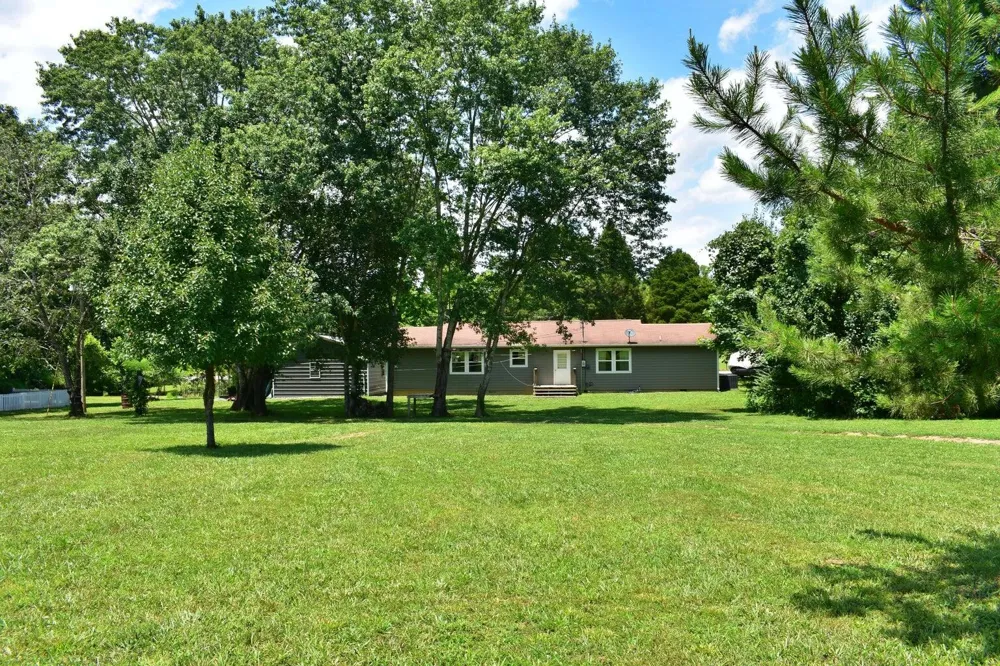 5858 Wolf Creek Road Spring City, TN 37381