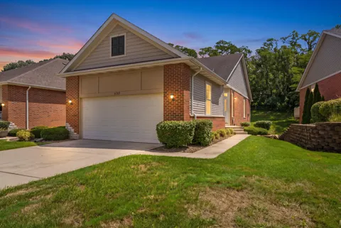 8789 Forest Glen Court