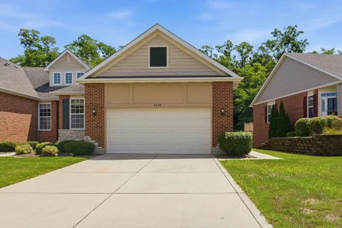 8789 Forest Glen Court