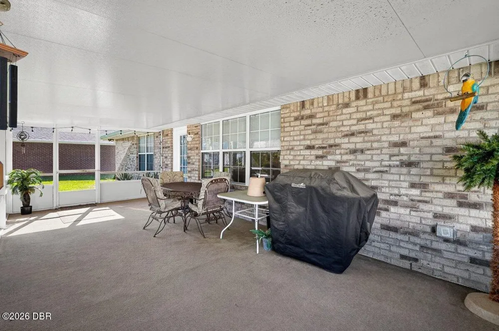 89 Robinson Drive S Palm Coast, FL 32164