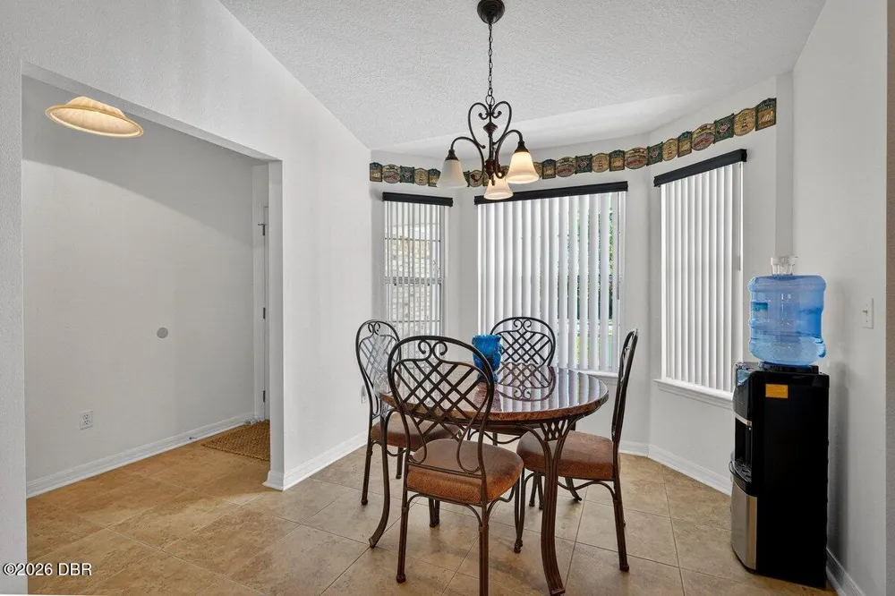 89 Robinson Drive S Palm Coast, FL 32164