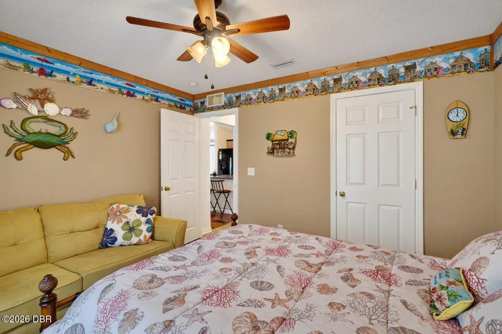89 Robinson Drive S Palm Coast, FL 32164