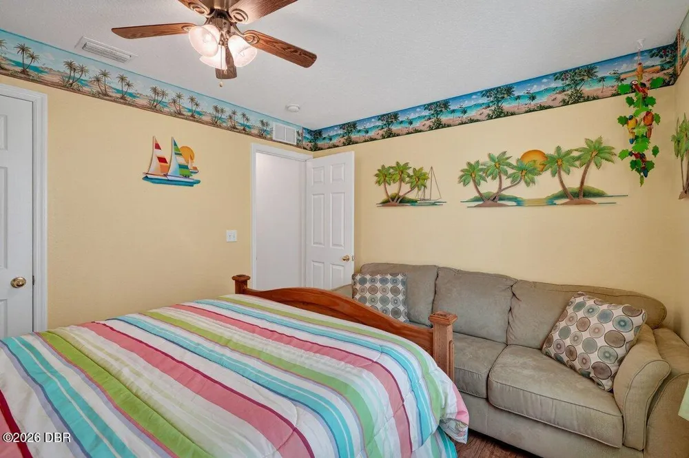 89 Robinson Drive S Palm Coast, FL 32164
