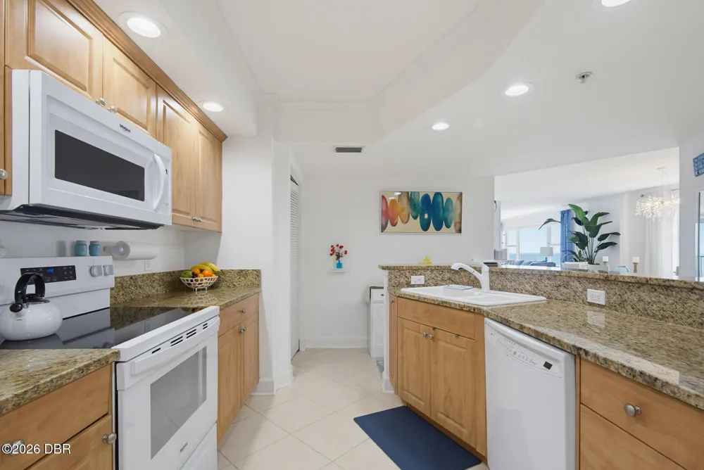 3315 S Atlantic Avenue #408 Daytona Beach Shores, FL 32118