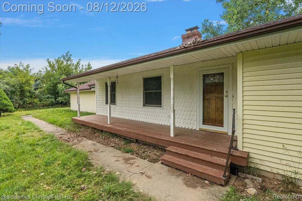 13010 Oyster Lake Road Holly Township, MI 48442