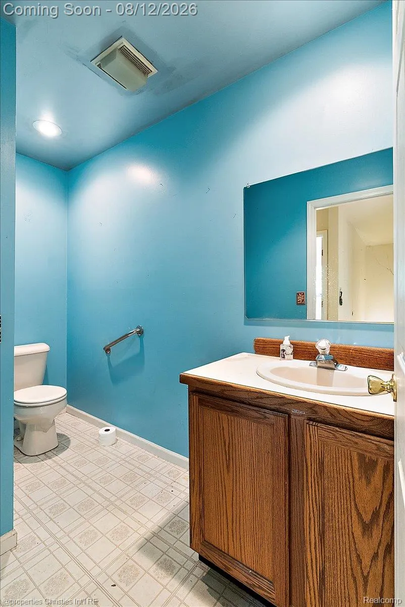 13010 Oyster Lake Road Holly Township, MI 48442
