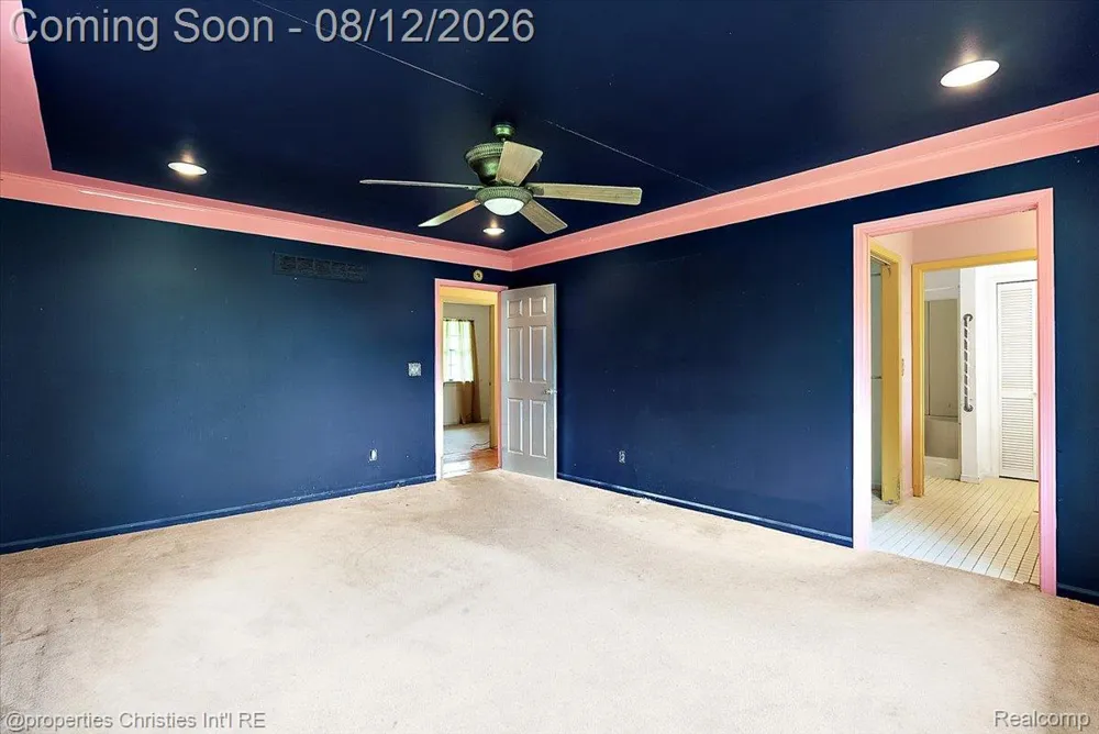 13010 Oyster Lake Road Holly Township, MI 48442