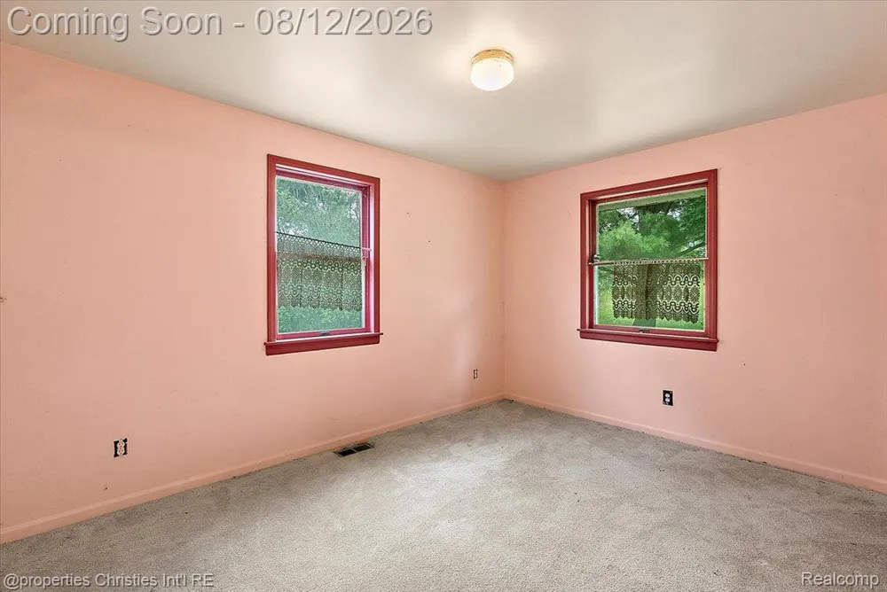13010 Oyster Lake Road Holly Township, MI 48442