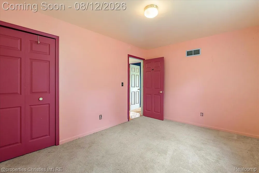 13010 Oyster Lake Road Holly Township, MI 48442