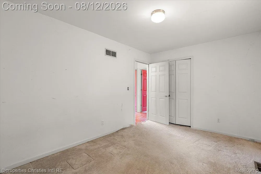 13010 Oyster Lake Road Holly Township, MI 48442