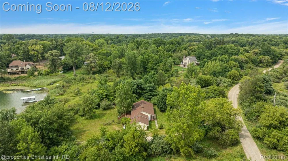 13010 Oyster Lake Road Holly Township, MI 48442