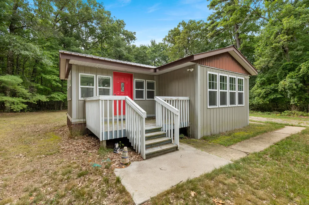 6860 S Croton Hardy Drive Croton Township, MI 49337