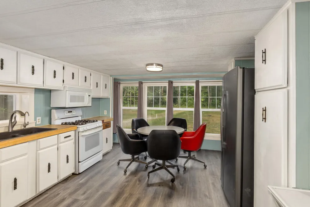 6860 S Croton Hardy Drive Croton Township, MI 49337