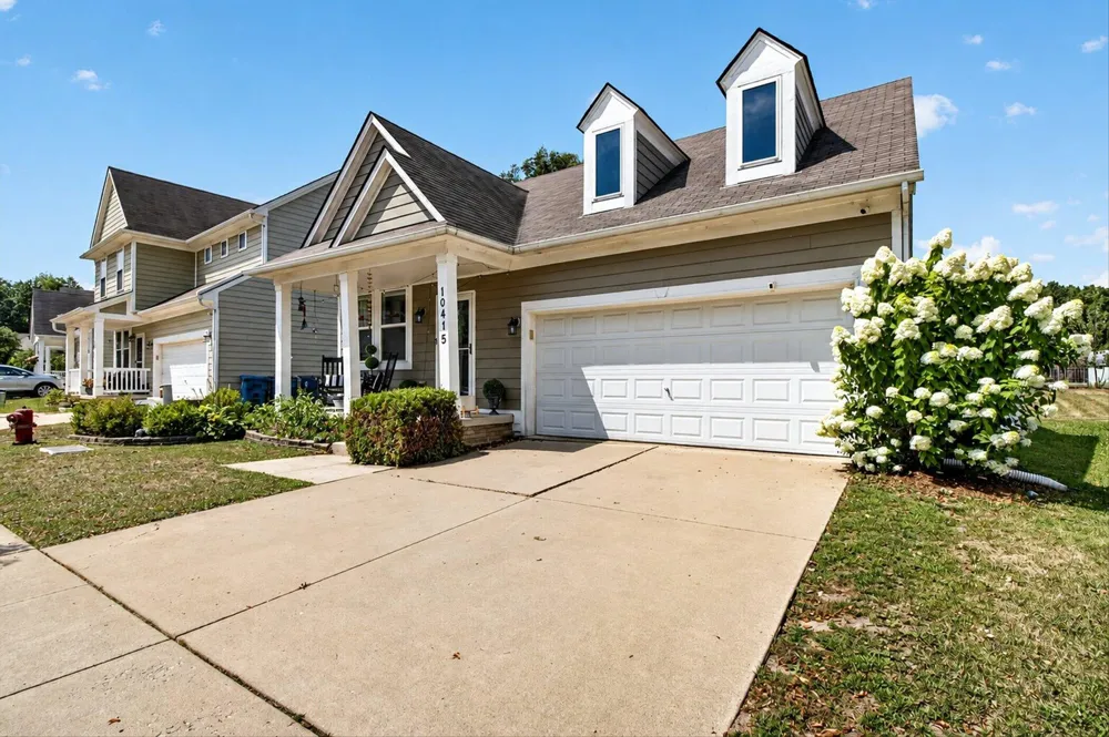 10415 Scarlet Oak Drive Superior Charter Township, MI 48198