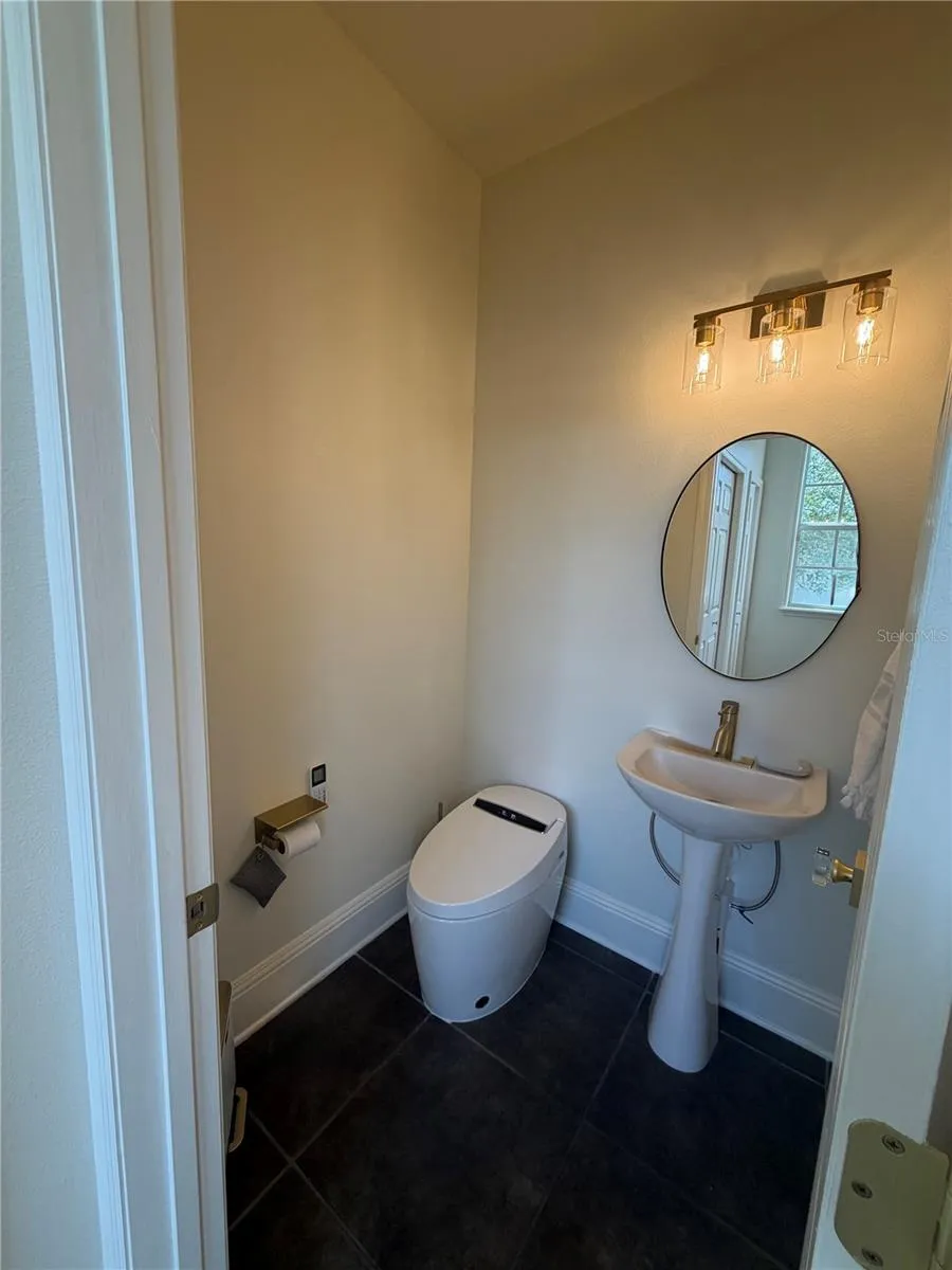 1425 CHATFIELD PLACE Orlando, FL 32814