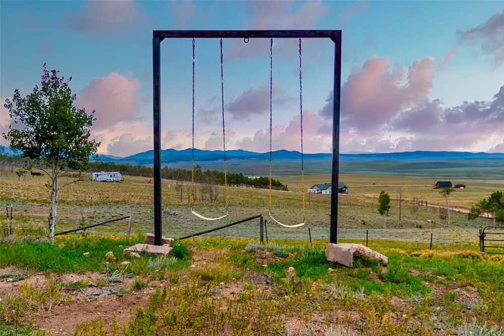 395 Georgia Drive Jefferson, CO 80456
