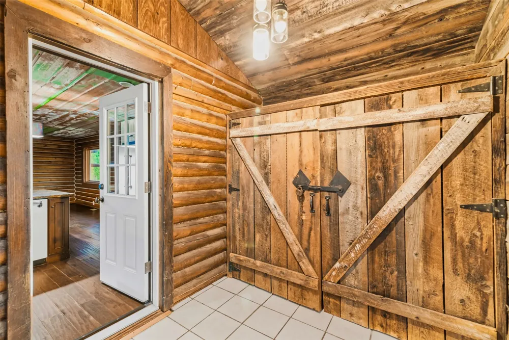 395 Georgia Drive Jefferson, CO 80456