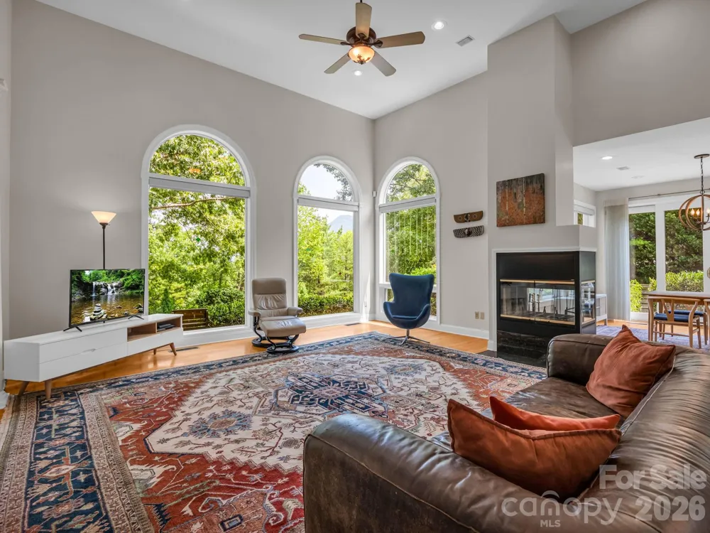 556 Quail Ridge Boulevard Lake Lure, NC 28746