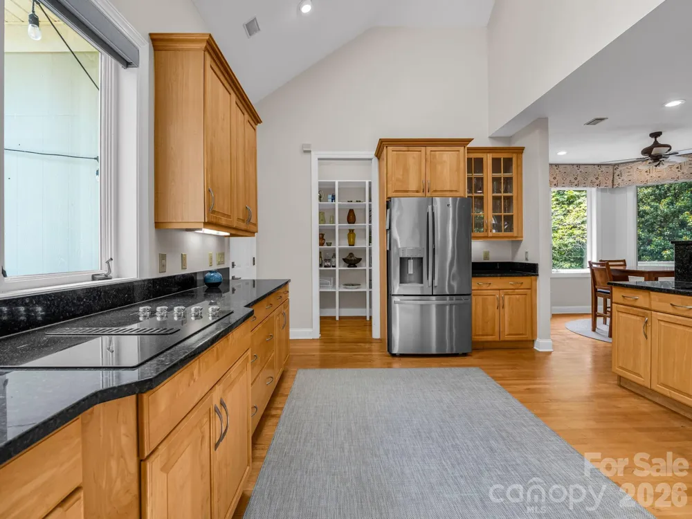 556 Quail Ridge Boulevard Lake Lure, NC 28746