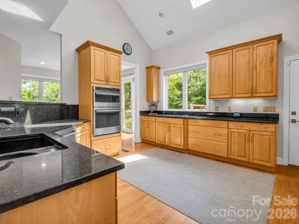 556 Quail Ridge Boulevard Lake Lure, NC 28746