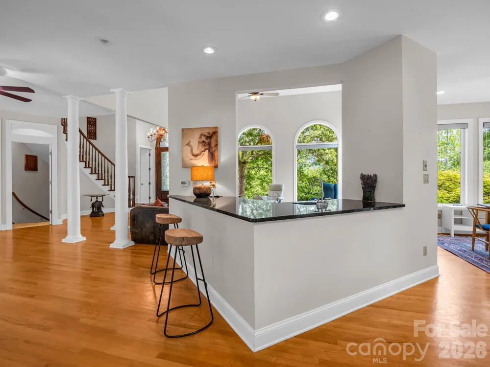 556 Quail Ridge Boulevard Lake Lure, NC 28746