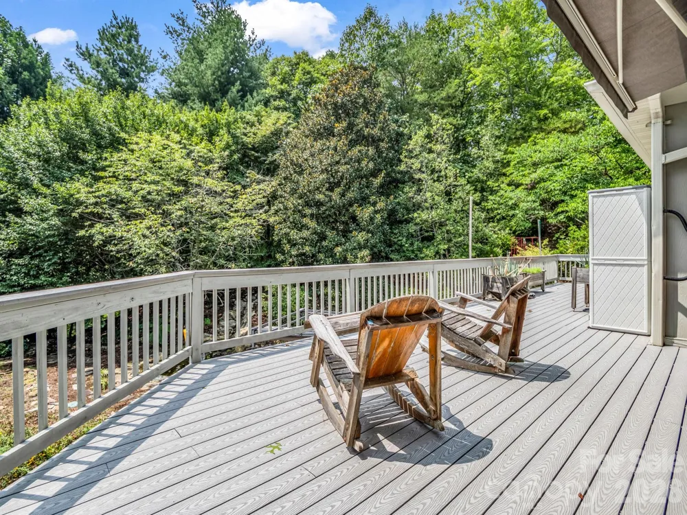 556 Quail Ridge Boulevard Lake Lure, NC 28746