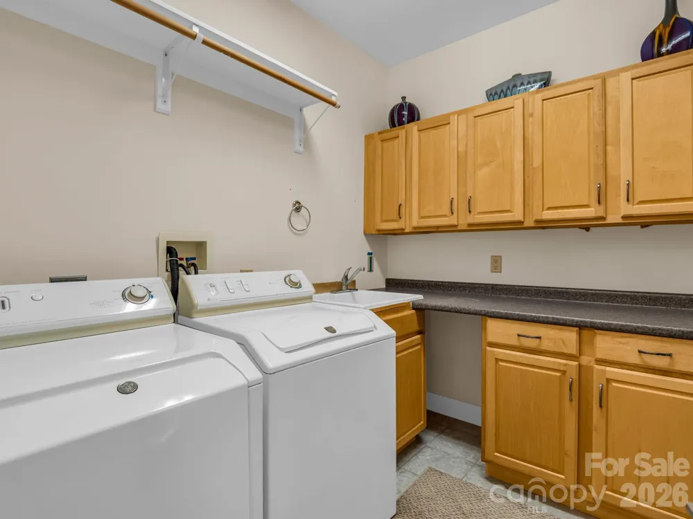 556 Quail Ridge Boulevard Lake Lure, NC 28746
