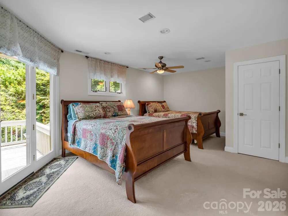 556 Quail Ridge Boulevard Lake Lure, NC 28746