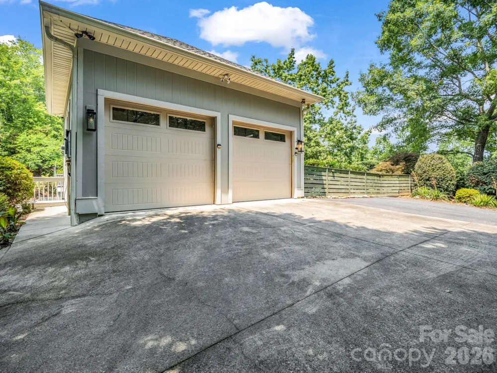 556 Quail Ridge Boulevard Lake Lure, NC 28746