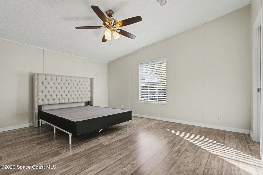 926 Laurel Circle Barefoot Bay, FL 32976