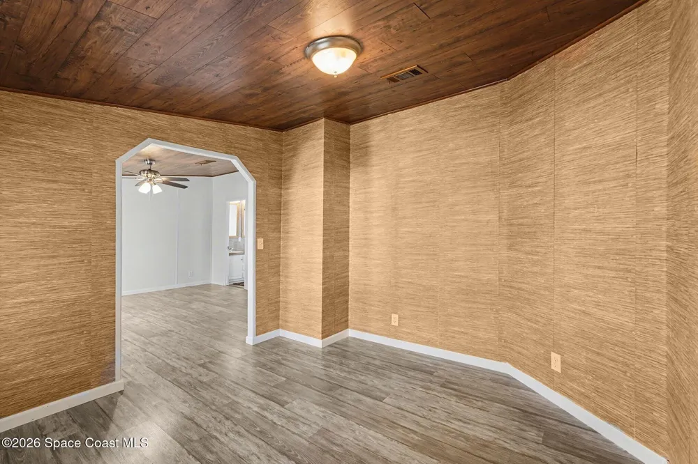 926 Laurel Circle Barefoot Bay, FL 32976